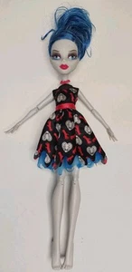 Monster High Love's Not Dead Ghoulia Yelps 11" - Foto 1 di 6
