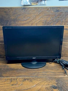 Acer S200HQL 19.5” Screen LCD LED Monitor - Black - 16:9 - 60Hz - VGA - (Used) - Picture 1 of 11