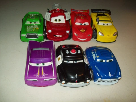 Disney Pixar Cars, Lot of 7, Shake N Go McQueen,Sheriff,Doc,Mater,Gorvette,Hicks Cover