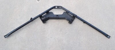 Barra de elemento transversal de soporte de puntal delantero BMW E60 E61 51617046555 525i 535i 528i Foto 1 de 2