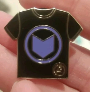 2024 Hidden Disney Mystery Pouch Blue, Marvel Avengers Hawkeye Shirt - Picture 1 of 4