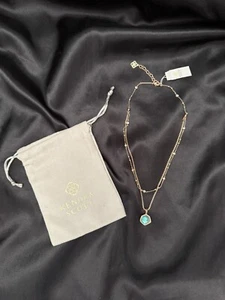 New KENDRA SCOTT Vanessa 14kt Rose Gold Blush Dichroic Glass Necklace - Picture 1 of 5