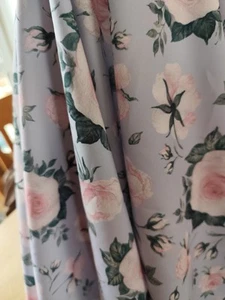 Dressmaking Fabric Soft Smooth Floral Crepe 260  X 147 CMS Roses Pastels - Picture 1 of 7