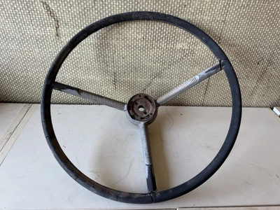 Camión Ford F-250 F-100 1967-1972 - volante F-150 Foto 1 de 4