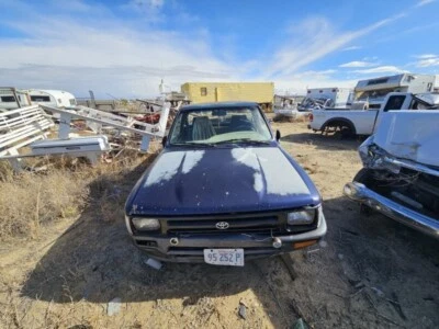 Used Front Left Door Window Regulator Front fits: 1993 Toyota PICKUP manual w/o - Image 1 of 4