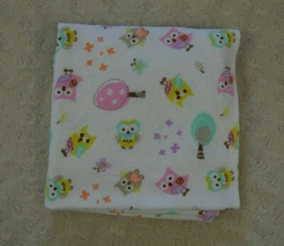 Bananafish Estudio Búho Bebé Recepción Manta Franela Árbol Mariposa Flor Rosa Foto 1 de 4