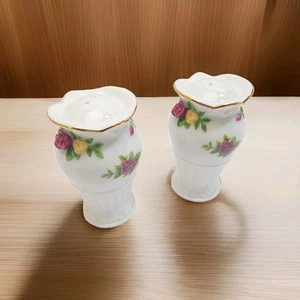 Vintage Royal Albert Old Country Roses Salz & Pfefferstreuer Versand - Bild 1 von 6