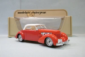 Matchbox - CORD 812 Supercharged 1937 cabriolet rouge réf. Y-18 BO 1/43 - Foto 1 di 4
