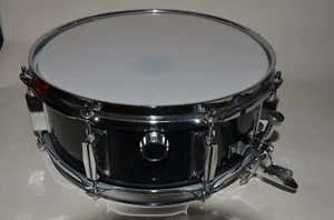kleine feine 12 x 4,5" (Side-)Snare Holzkessel schwarz 7-lagig neu Piccolo-Snare - Bild 1 von 5