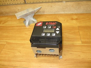 TB Woods XFC1001-0B *USED WORKING* AC Inverter Drive 1HP MICRO-INVERTER 115VAC - Picture 1 of 13