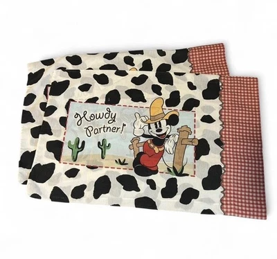 Fundas de almohada vaqueras Mickey Mouse Western tamaño estándar Disney Foto 1 de 4