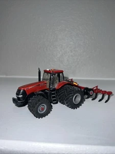 1/64 Case Ih Magnum Mx335 Custom Tractor With Custom Shank Ripper - Picture 1 of 8