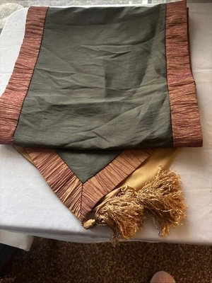 Hofburg Home Red Table Runner Pleated Center Tassels Christmas 13" X 72" NEW - Image 1 of 4