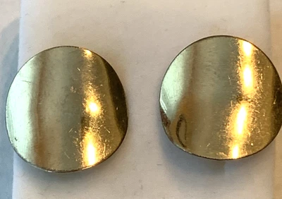 Smooth 14 Karat Yellow Gold Curved Disc Pierced Earrings - Image 1 of 4