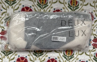 Mochila Deux Lux Demi en mano nueva negra blanca FABFITFUN venta al por menor: $75 nueva con etiquetas Foto 1 de 4