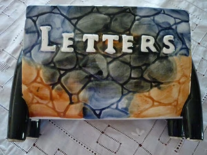 Vintage 60's Novelty Ceramic 'Rock Wall' Letter Holder Stand/Rack - Unmarked - Picture 1 of 8