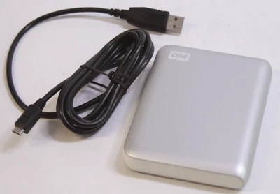 WD My Passport Essential SE 1TB Portable External Hard Drive USB 3.0/2.0 - Image 1 of 2