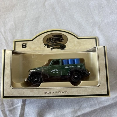 Vintage (NIB) Lledo Days Gone Die Cast RPM Motor Oil 1939 Chevrolet Pickup Truck - Image 1 of 3