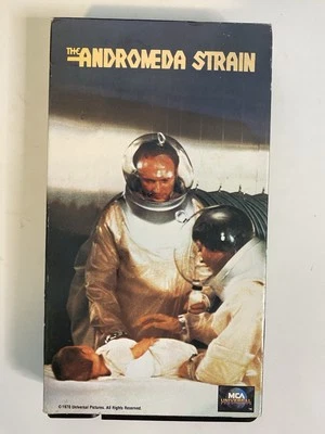 The Andromeda Strain  1971 VHS Robert Wise Arthur Hill SCI-FI - Image 1 of 4