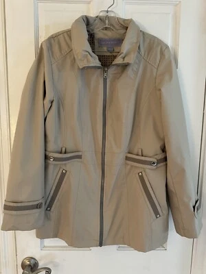 Laura Scott Tan Windbreaker Jacket Coat Women’s Sz Large Walking Hiking Vacation - Image 1 of 4