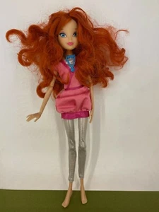 Jakks ❤ Winx Club ❤ BLOOM - Articulated Doll - Picture 1 of 3