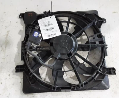Conjunto de ventilador de refrigeración eléctrico Hyundai Tucson 2016-2018 Foto 1 de 2