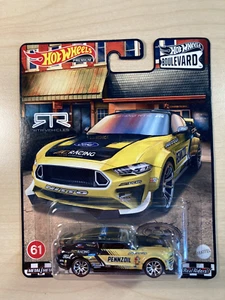 Hot wheels '18 Ford Mustang RTR Spec 5 Boulevard 61 on Real Riders new on card - Picture 1 of 7