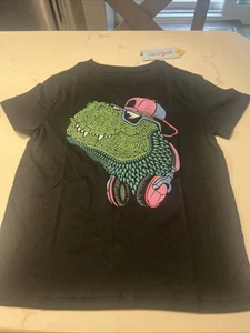 Cat & Jack Boys Black Alligator Tee Size 6/7 Small - NWT- - Picture 1 of 6