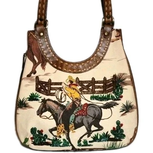 ISABELLA FIORE BORSA COWBOY VINTAGE WESTERN RODEO BUCKING BRONCO PERLINE MP$435 - Foto 1 di 20