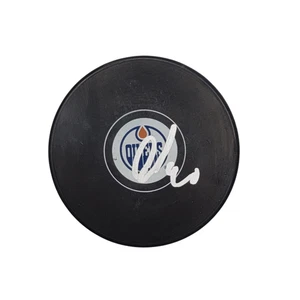 Disco de hockey Beckett autenticado con logotipo de Edmonton Oilers autografiado por Corey Perry - Imagen 1 de 1