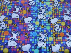 Cute OOP 2006 Snoopy Ombre Dots background Peanuts Fabric 27" x 44" - Picture 1 of 3