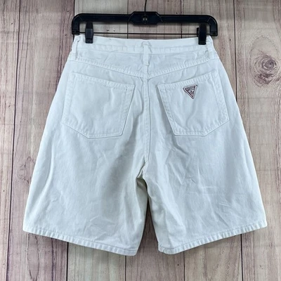 Pantalones Cortos Jean Mamá Vintage Años 90 Guess Talla 28 Blanco Hecho en EE. UU. Foto 1 de 4