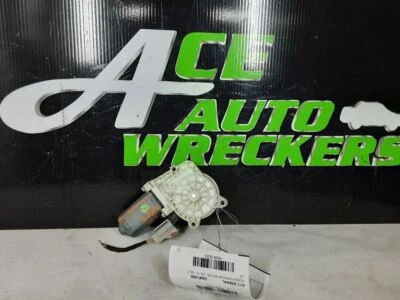 Driver Power Window Motor Front 2 Pin Connector Fits 08-12 LIBERTY 618253 - Изображение 1 из 4