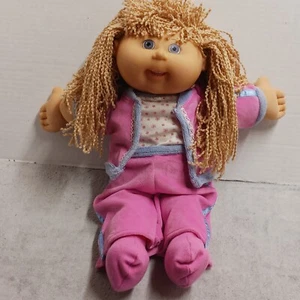 Vintage Cabbage Patch Doll Blonde Hair Hazel Eyes Signed - Picture 1 of 3