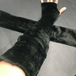 Long Black Fleece Gloves Winter Fuzzy Hand Warmers Fur Gloves Warm Arm Sleeves - Picture 1 of 3