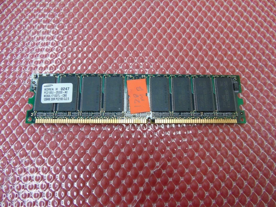 HP Pavilion 7855 Samsung M368L1713DTL-CB0 128MB DDR PC2100 184pin Desktop Memory - Image 1 of 4