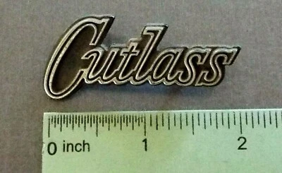  Original 1970-1971-1972 Oldsmobile Cutlass tablero emblema-insignia Foto 1 de 3