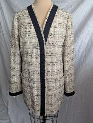 Abrigo Ann Taylor negro y crema tweed largo medio flecos dobladillo para mujer mediano dinero antiguo Foto 1 de 4