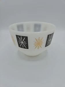 Servizio di piatti Federal Milk Glass Atomic Starburst - Foto 1 di 10