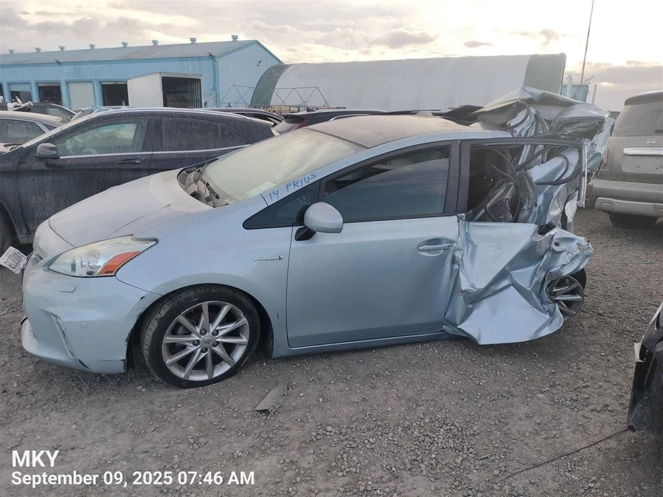 PRIUS 2014 锁执行器 6799936 — 第 1/4 张图片