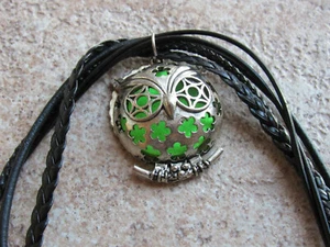 Collar/pulsera de búho multihebras de cuero difuso con aceite esencial negro + 5 almohadillas de eo - Imagen 1 de 10