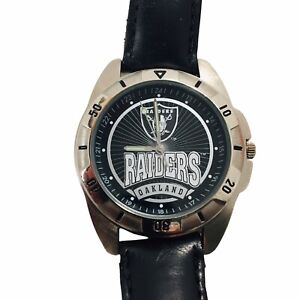 Vintage 90's NFL Oakland Raiders Silver & Black Fossil Wrist Watch w/Case 1996