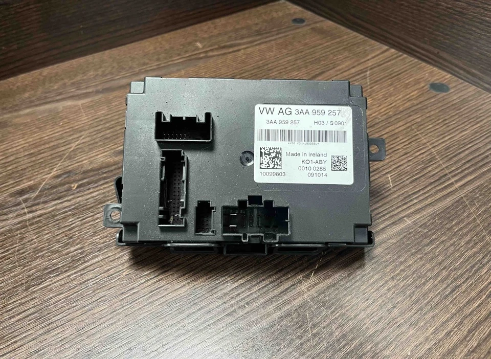 Unidad De Control De Asientos VW PASSAT (3G2) (08.14-) 3AA959257, 10099803 - Imagen 1 de 4