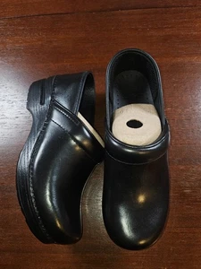 Dansko Professional Leder Clogs Damen schwarz Cabrio US 5 EUR 35 NEU - Bild 1 von 8