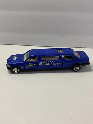 Road Champs - Sounds of Power Blue Airport Limo 1991 Has Small Chip In Paint - Изображение 1 из 4