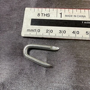 Galvanised U Nails 25mm Netting Staples,Chicken Wire Mesh Garden Fence, 1000pcs - Picture 1 of 3