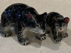 Statuine vintage porcellana orso nero mamma 5"" bambino 3"" dipinte a mano - Foto 1 di 7