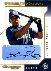 2003 Donruss Team Heroes Autographs #448 Antonio Perez AUTO sp/250 - NM-MT
