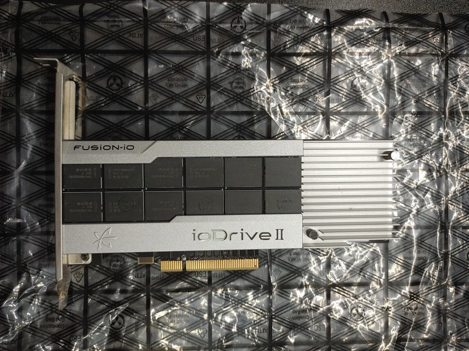 Fusion-IO F00-001-1T20-CS-0001 1.2TB MLC  Solid State Drive - Image 1 of 2