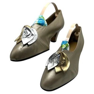 "Zapatos de noche dorados vintage para mujer adornos plateados y dorados tacón de 2"" talla 7 FR" Foto 1 de 4